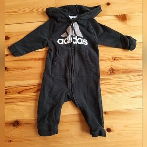🌈2/$30 Adidas sweatsuit 6m romper